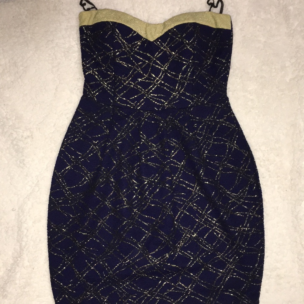 Beware! Blue and gold dress